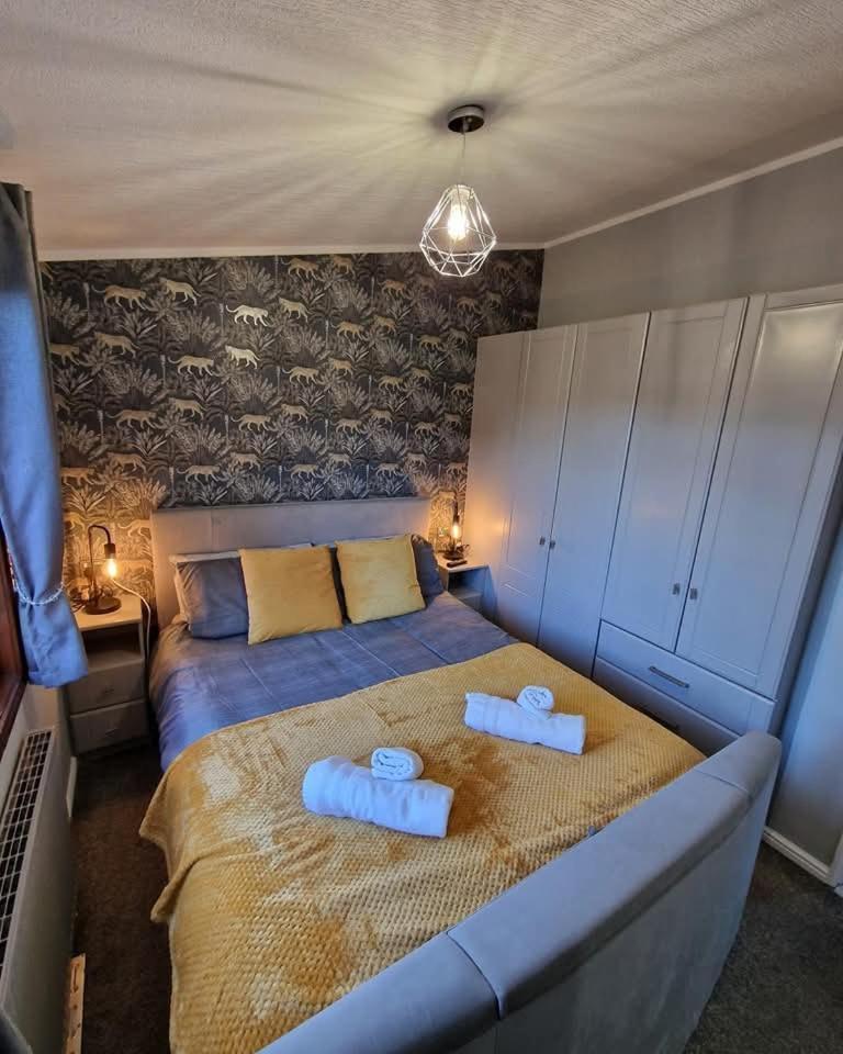 4 Bed Luxury Lodge With Hot Tub Near Lake District Warton Exterior foto